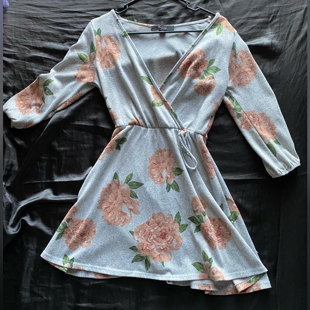 Beautiful Grey with Pink Flowers Midi Dress Knee Length Three Quarter Sleeve!